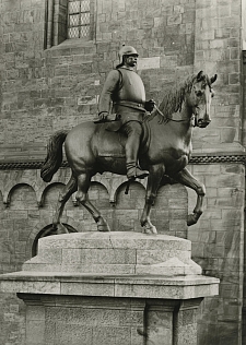 Bismarck-Denkmal 1910.