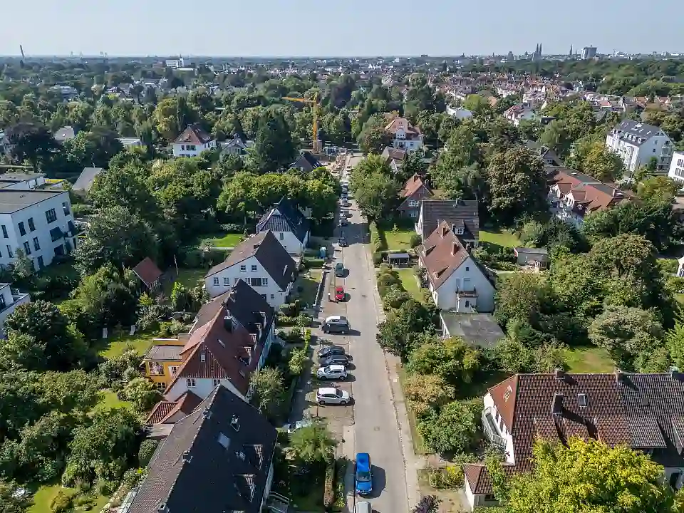 Die L&uuml;deritzstra&szlig;e