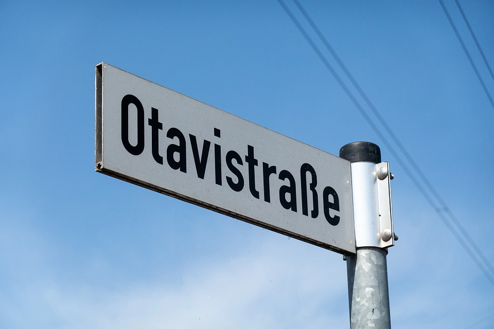 Straßenschild Otavistraße