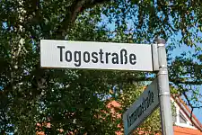 Straßenschild: Togostraße