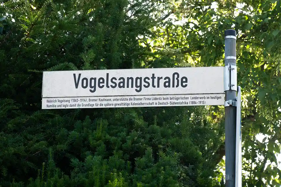 Straßenschild Vogelsangstraße