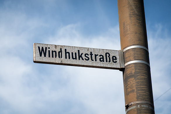 Straßenschild Windhukstraße Straßenschild Windhukstraße